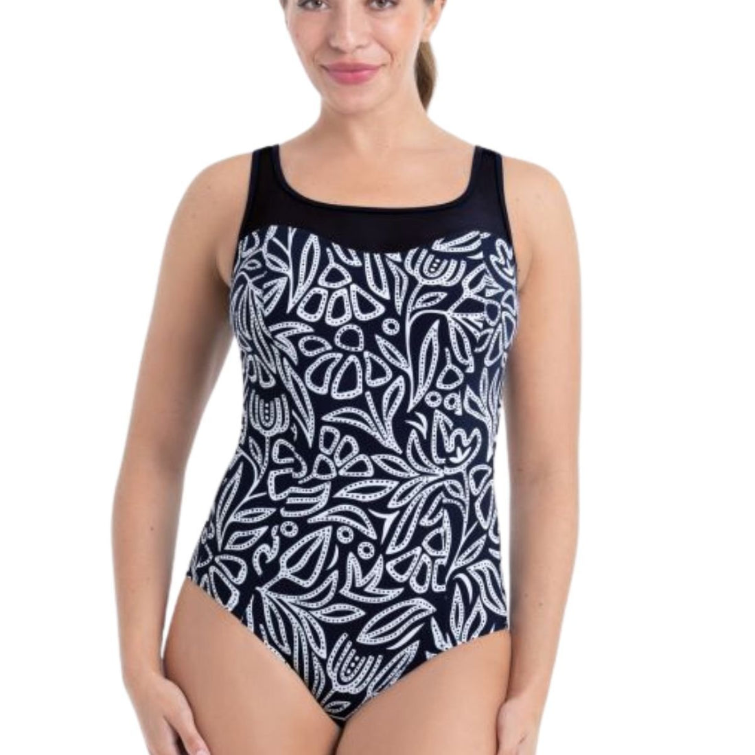 Bañador para mastectomía Anita Care Frascati puesto en modelo